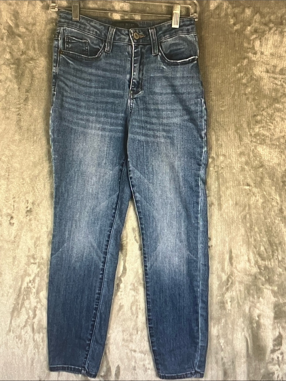Judy Blue Dark-Medium Blue High-Rise Skinny Jeans